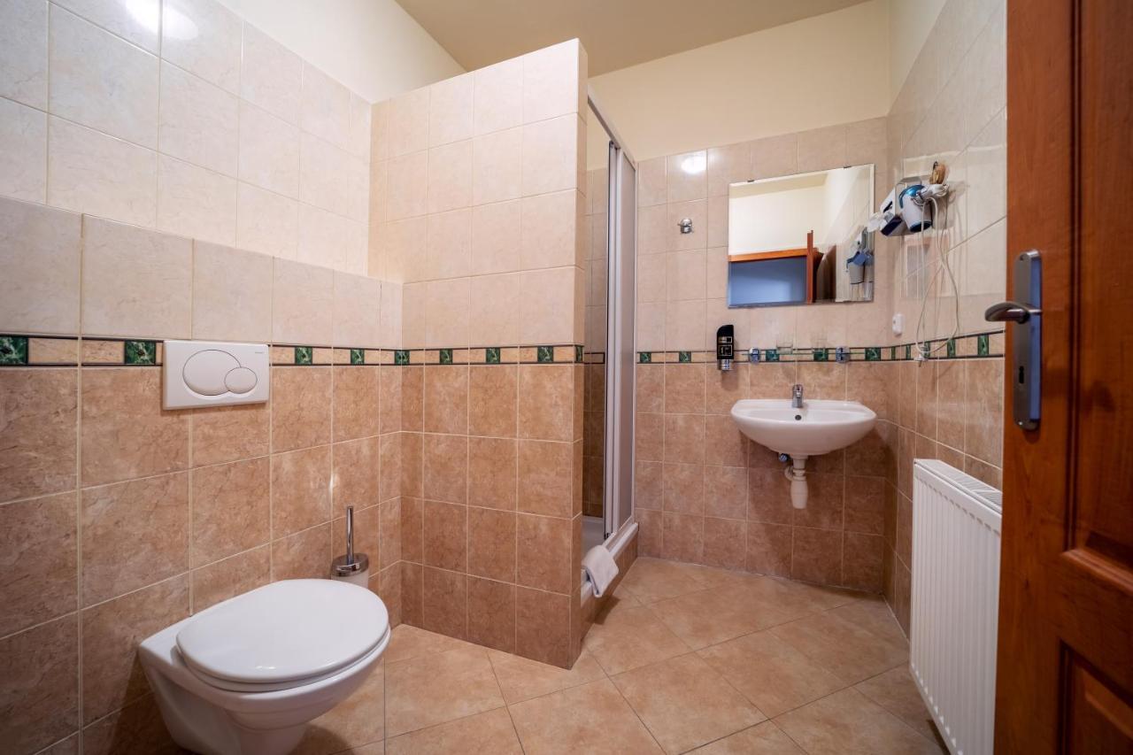 Valnovka Wellness Hotel Kamenice Екстериор снимка