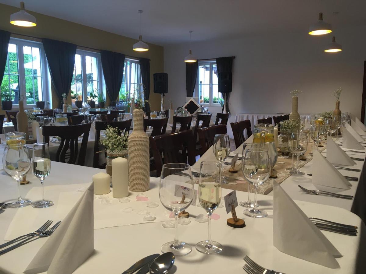 Valnovka Wellness Hotel Kamenice Екстериор снимка