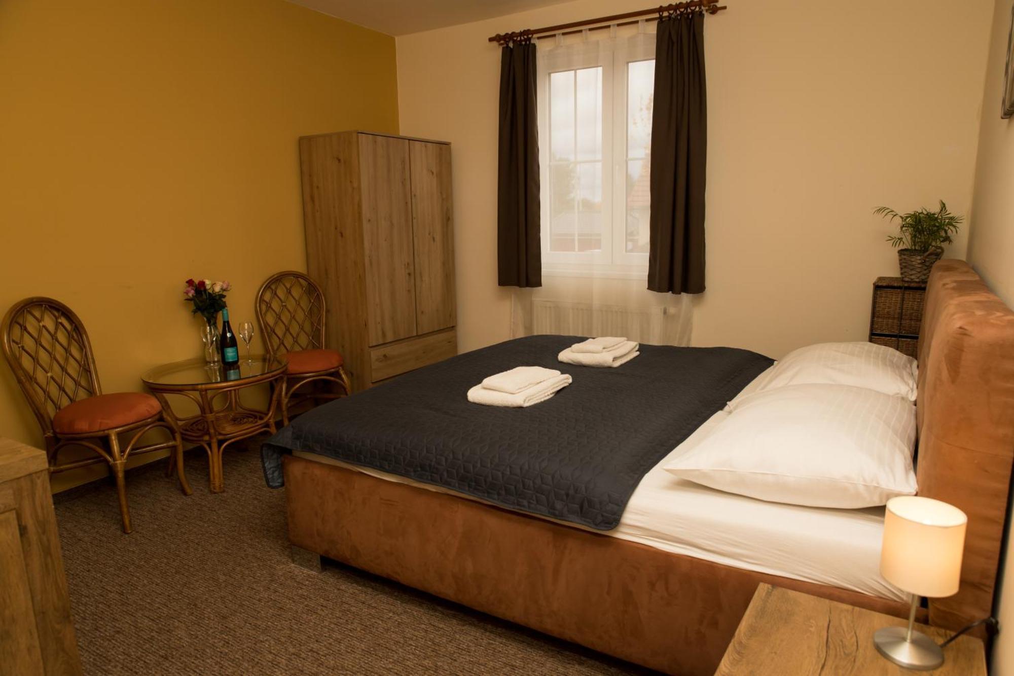 Valnovka Wellness Hotel Kamenice Екстериор снимка