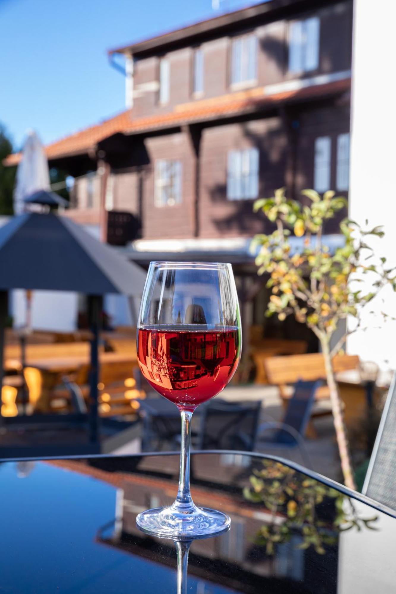 Valnovka Wellness Hotel Kamenice Екстериор снимка